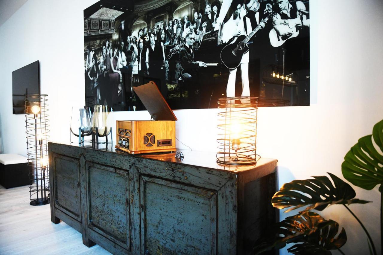 Music Of The World - Antwerp Apartamento Exterior foto