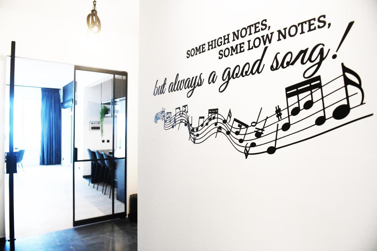 Music Of The World - Antwerp Apartamento Exterior foto